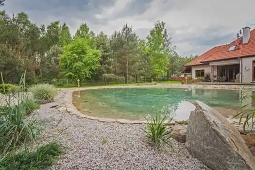Diseño de estanques de natación - Piscinas de resina de arena